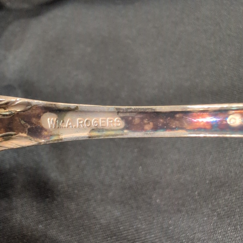 Wm A Rogers Oneida Silverplate Flatware Set 11pc Floral Scrolled Serving Forks - Picture 6 of 10